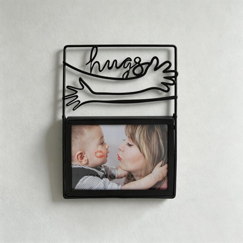 Metal Wall Photo Frame - Love & Friendship - life-deco.com