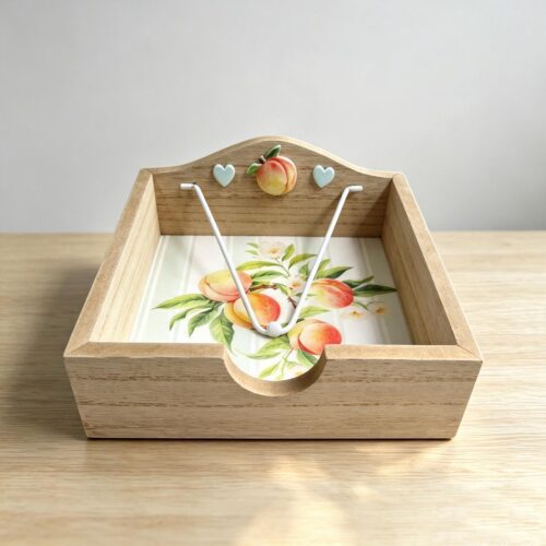 Kitchen & Dining