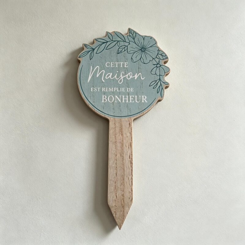 Wooden Garden Stake - Garden Décor - life-deco.com